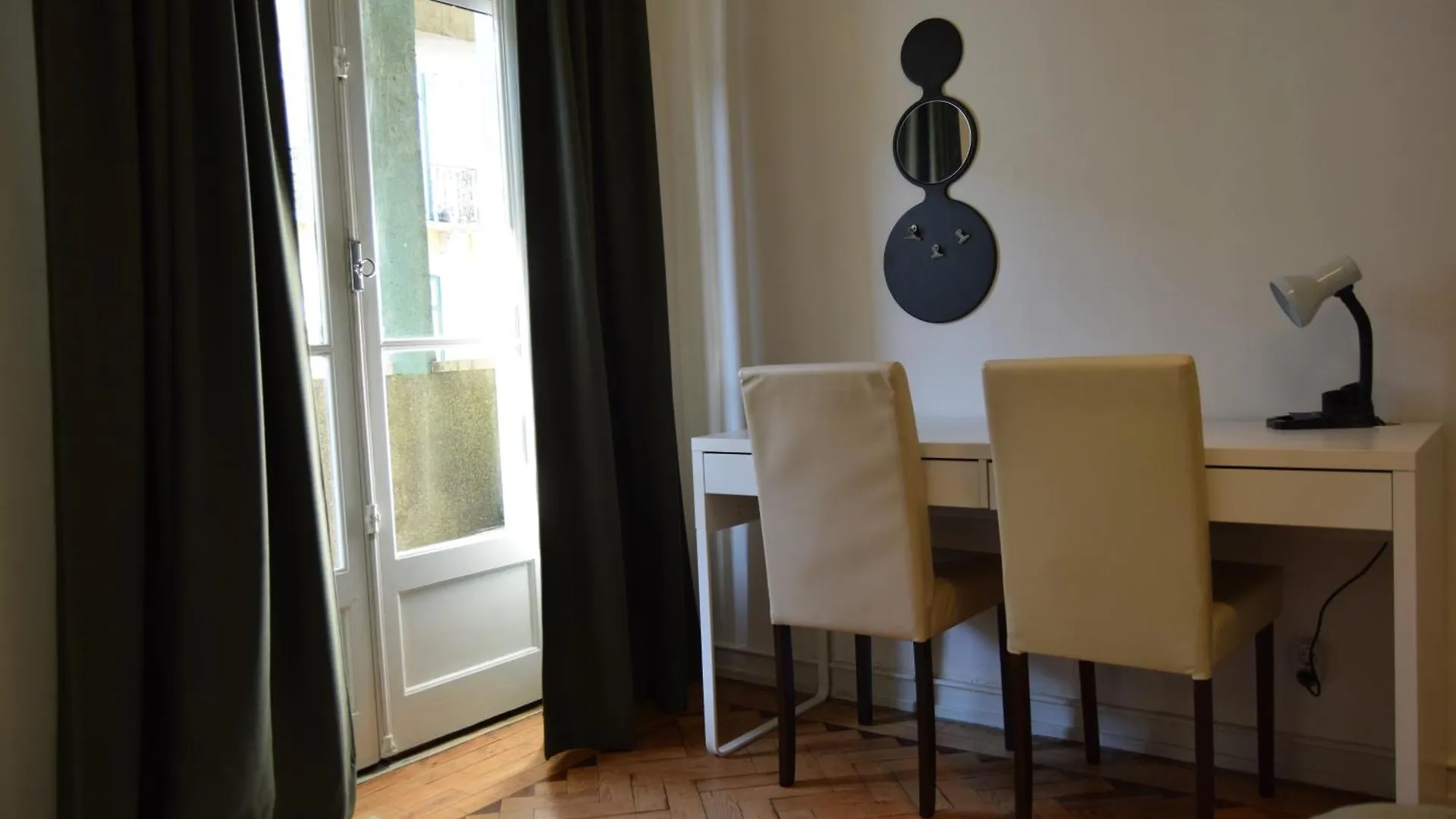 Young Apartment Lisboa ホームステイ リスボン